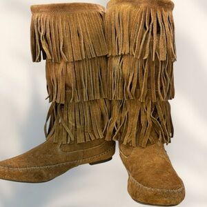 LC Lauren Conrad Leather Fringe Chestnut Colored Moccasin Boots Size 9 M